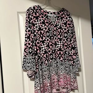 Susan Graver Size 1x 3/4 sleeve top